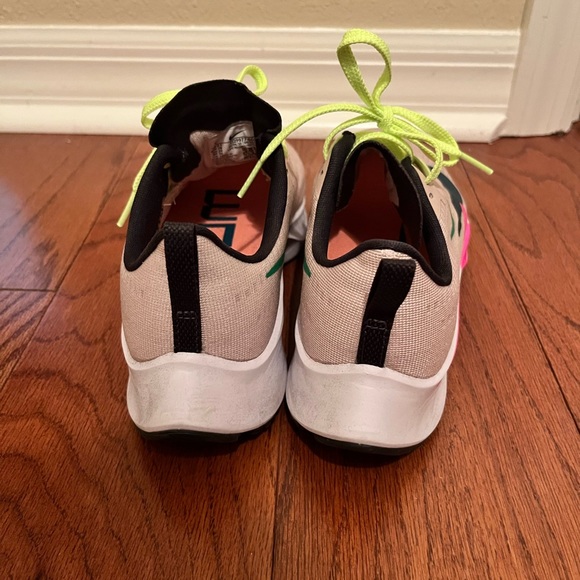 Nike Running - Picture 3 of 5